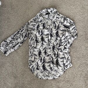 Tahari Black and White Printed Top